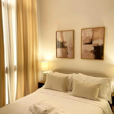 Piso familiar con tres habitaciones en La Goleta-3