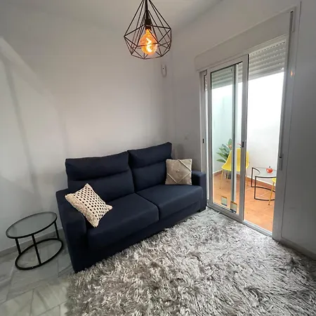 Historical Centre! Private Terrace & Gym-Near Public Parking-3