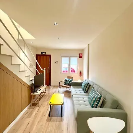 Pedregalejo II & Cozy House By Ele Apartments-3