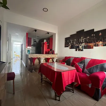 House In Malaga-3