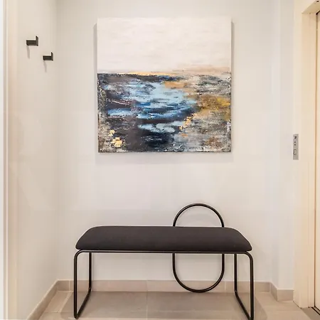 Intimate Studio In The Heart Of Malaga By Rems-3