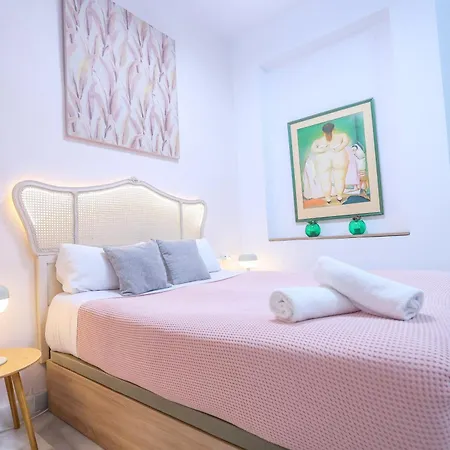 Malaga Dreams Oldtown Free Parking By Easytrip-2
