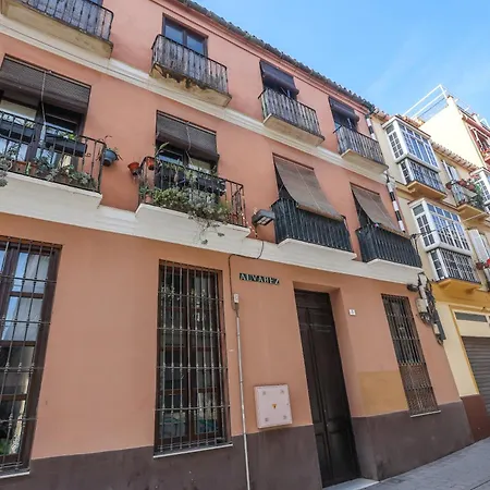 Malaga Dreams Oldtown Free Parking By Easytrip-3