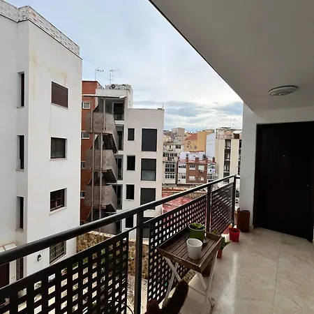 El Torcal Luxury Apartment With Free Parking-3