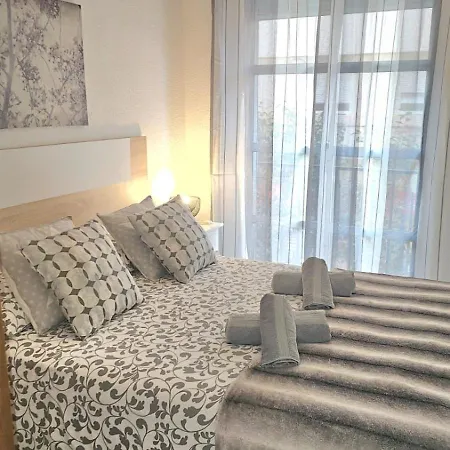 Ideal Holiday Apartment City Center-2