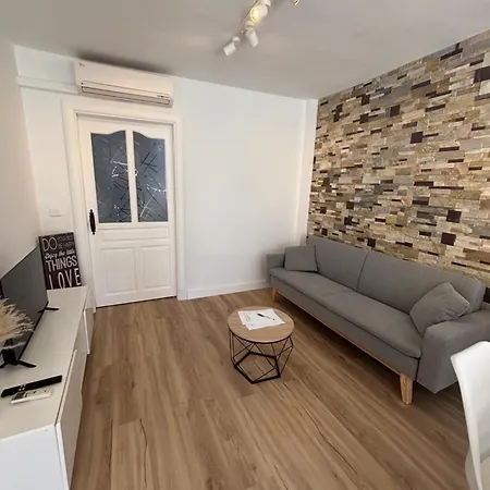 Apartamento VM junto al Parque Tecnológico de Andalucía-2