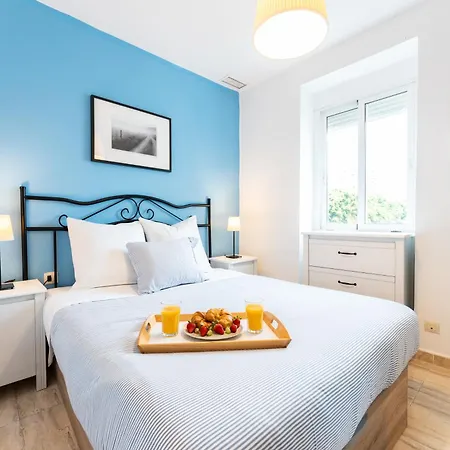 Amazing City Center Apartment-2