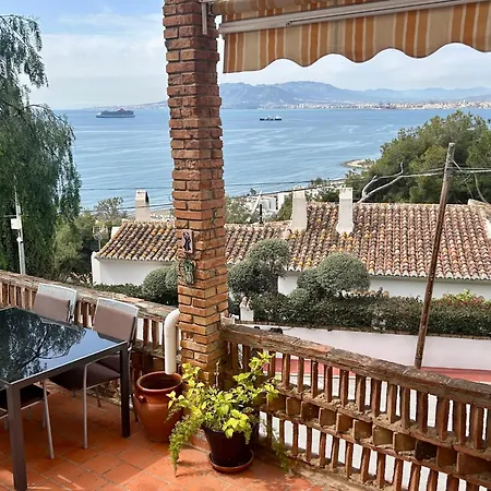 Marvellous Malaga Mediterranean And Mountain Views-3