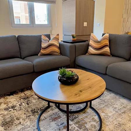 Apartamentos Prestige Suites Málaga V-2