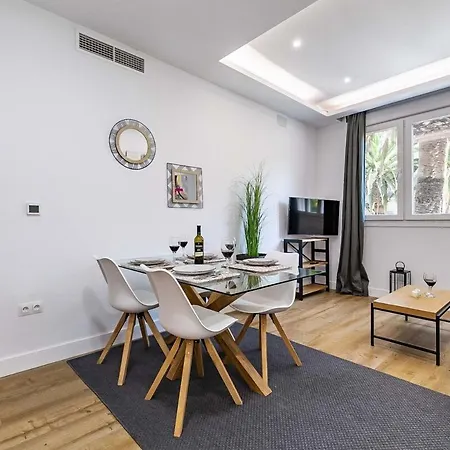 Premium Apartment Downtown By Turivida-2