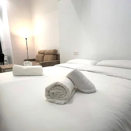 Luxury apartment 1 a 5 min de la Estación de bus y tren María Zambrano-2