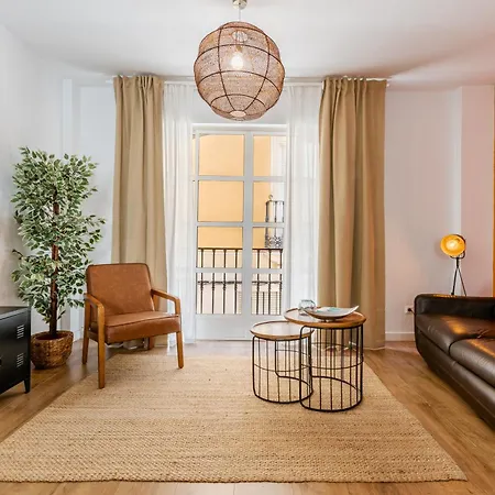 Arte Chic Apartamento de 3 Habitaciones en el Centro Historico-3
