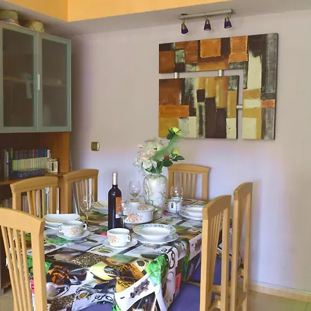 Bonito apartamento céntrico y cerca de la playa.-3