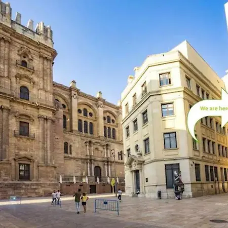 Spacious Apartment Near The Cathedral-2