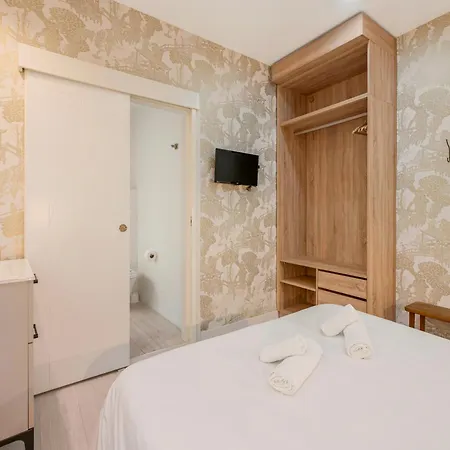Luxury Apartment Picasso By Nagoa Homes-2