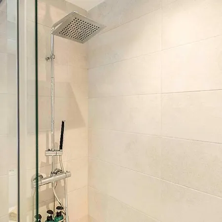Nice Stay Compás de la Victoria 3 Bedroom Apartment-2