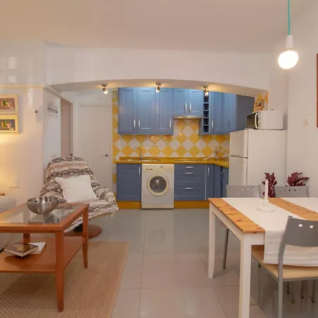 C52 - Seaside 2 Bedrooms By The Center-2