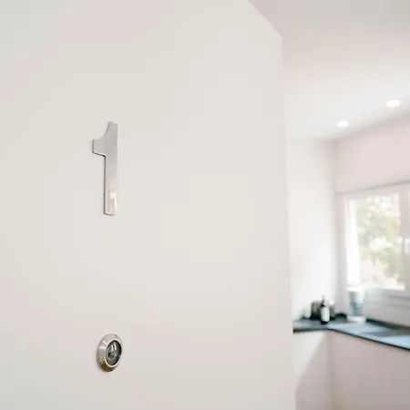 Malaga Sunshine Rentals - New Picasso Plaza --2