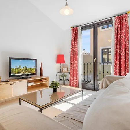Céntrico Apartamento en Calle Carreteria - Malaga-2