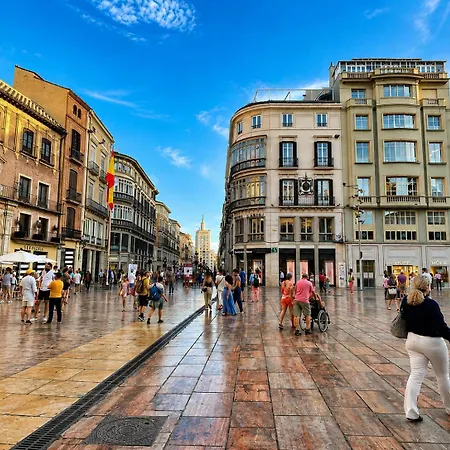 Apartamentos Jara Málaga Centro - Bajo C-2
