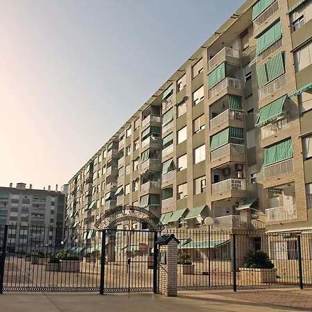 Neptuno Apartment: Sun, Beach And Relax In Huelin-3