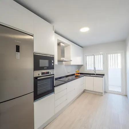 Malagueta Sea View - Premium Apartment-3