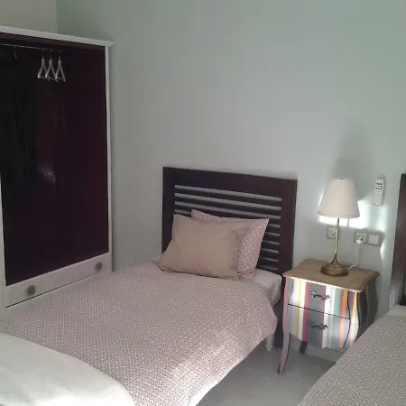 Pop Art House 2 Bedrooms-3