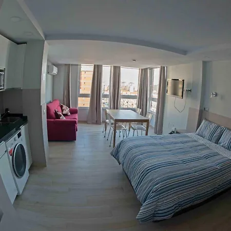 Modern & Stylish Loft With Breathtaking Views Free Wifi - Close To The Sea-2