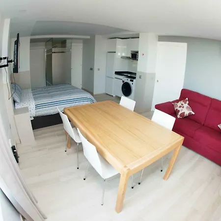 Modern & Stylish Loft With Breathtaking Views Free Wifi - Close To The Sea-3