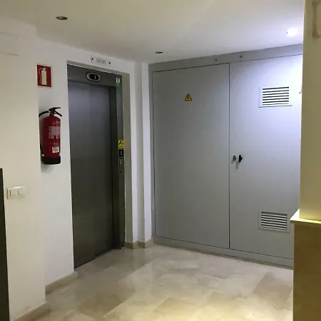 Studio Miramar Suites Malaga-3