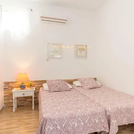 Habitación doble en villa-2