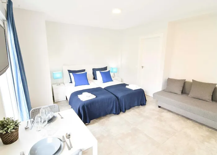 Apartamentos CENTRO SALECIANOS Málaga