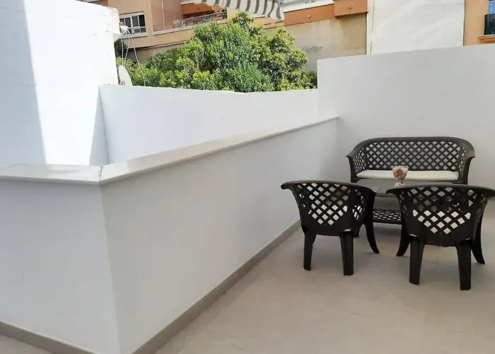 New Apartment In The Center-Terrace & Free Parking Málaga