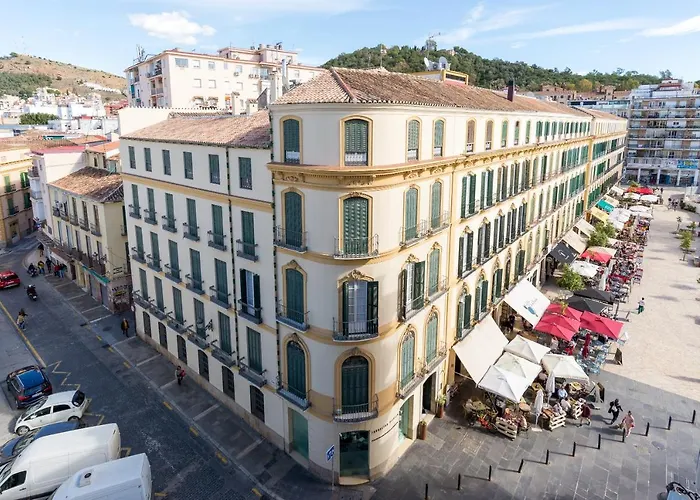 BHost - Suite La Merced Málaga