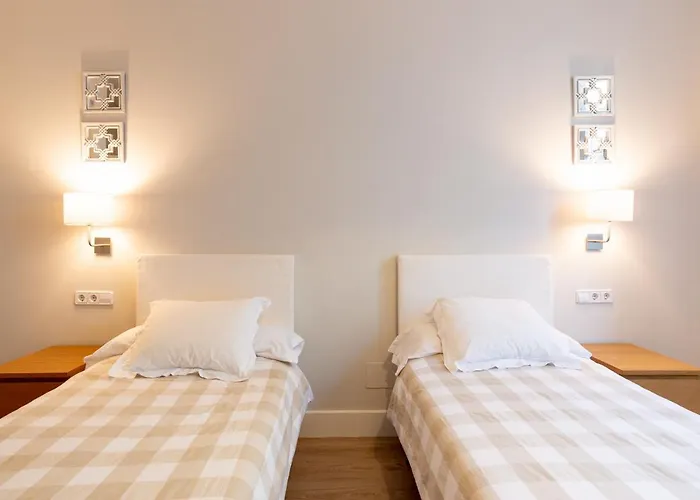 Urbe10 Angel Suites 2 Bedrooms Apartment 2A Málaga
