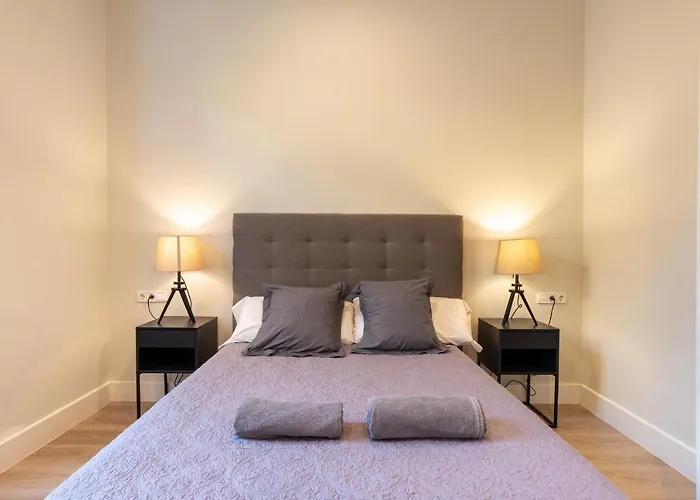 Urbe10 Angel Suites 1 Bedroom Apartment 3C Málaga