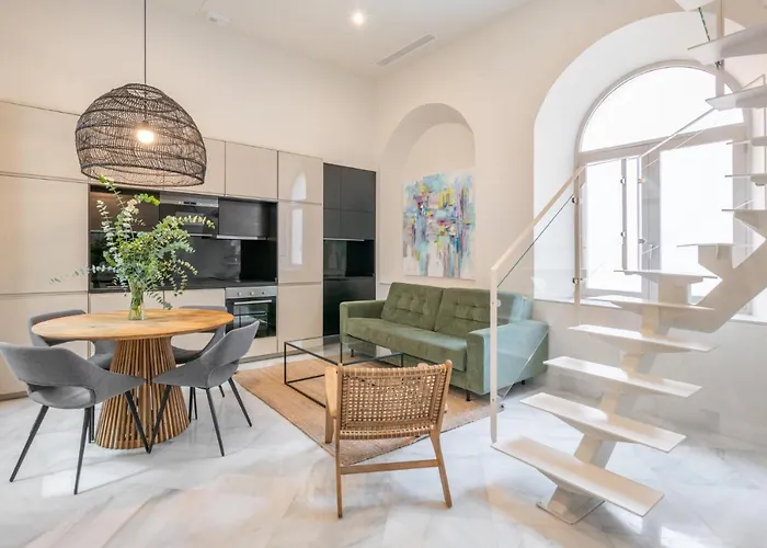 Apartamentos Pinar Málaga Centro - Calle Granada