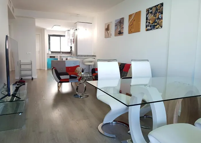Boutique Apartment Near The Beach, 1 Gbps Wi-Fi Málaga
