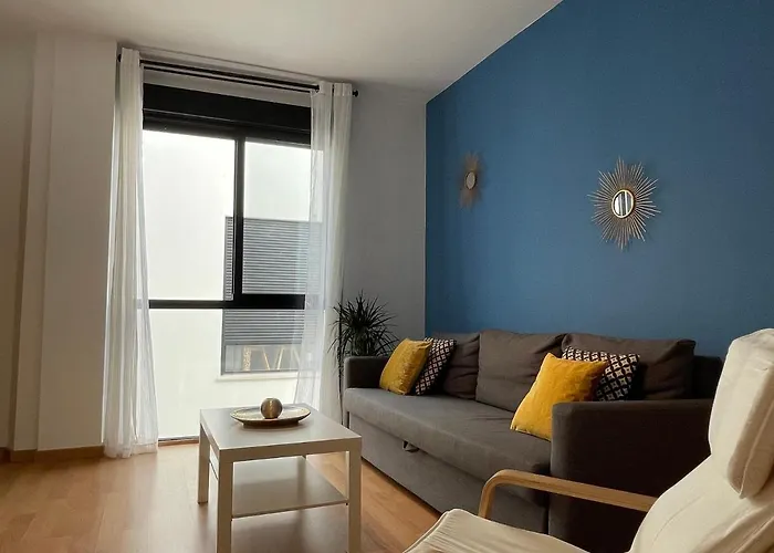 Amazing Apartment In The Heart Of Malaga Pool & Free Parking