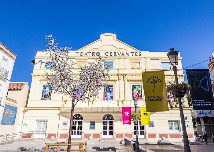 HomeAbroad Apartments - Larios Malaga Deluxe Collection