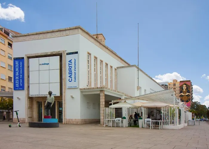 Sea & Wave Soho Family Apartment Málaga