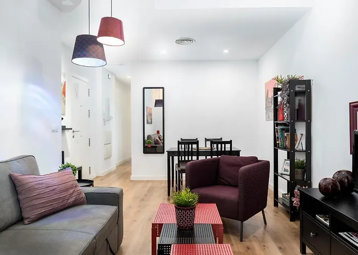 Apartamento Soho Arts Duplex Centro By AlohaMálaga