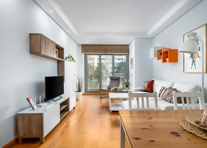 Apartamento Alaia Playa Gran Terraza By AlohaMálaga