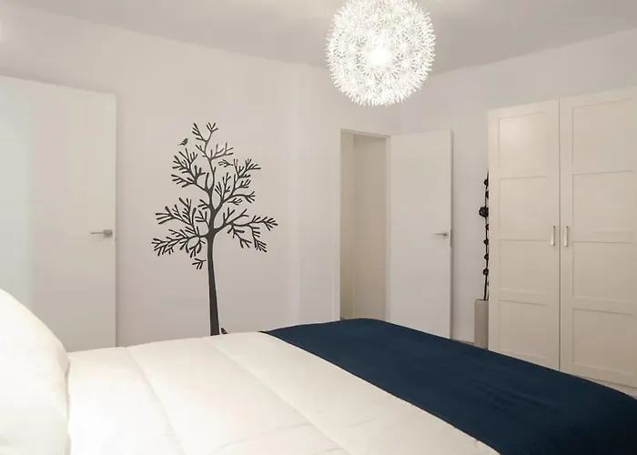 Moderno apartamento en Plaza Merced Málaga