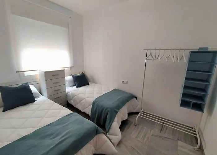 Apartamento Amplio 6 plazas junto al Centro Málaga