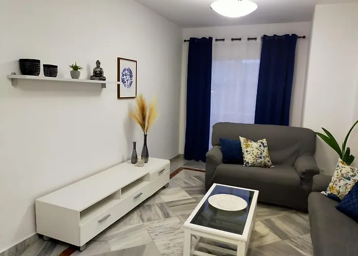 Apartamento Amplio 6 plazas junto al Centro Málaga