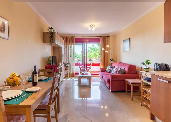 Apartamento con parking Puerto Nuevo 8 Málaga