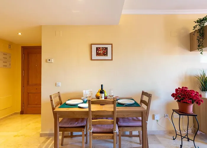Apartamento con parking Puerto Nuevo 8 Málaga