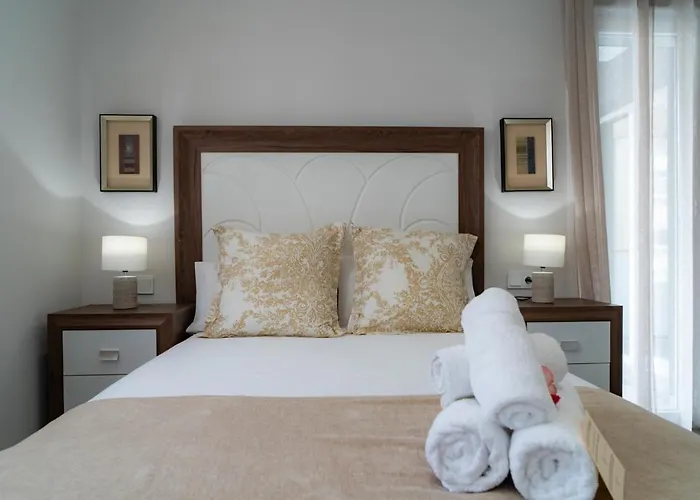 AAC Málaga - Apartamento con terraza, muy amplio, totalmente equipado, cerca del centro y nuevo!
