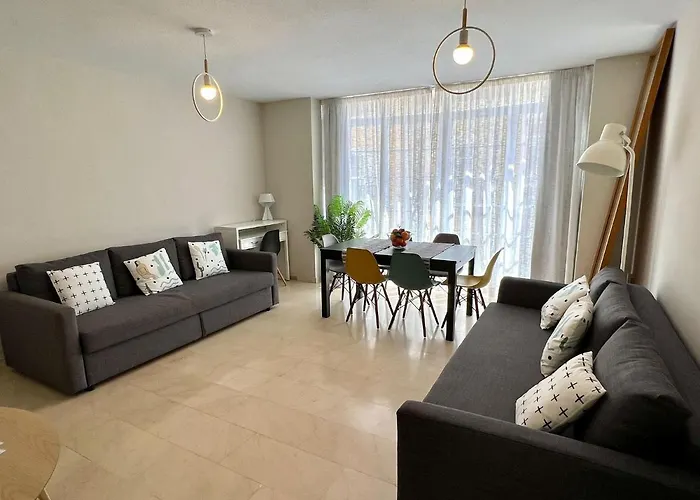 Gran Apartamento familiar, amigos o trabajo Málaga